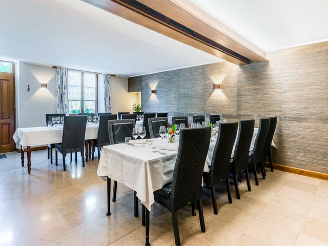 Maison Rouge Restaurant 